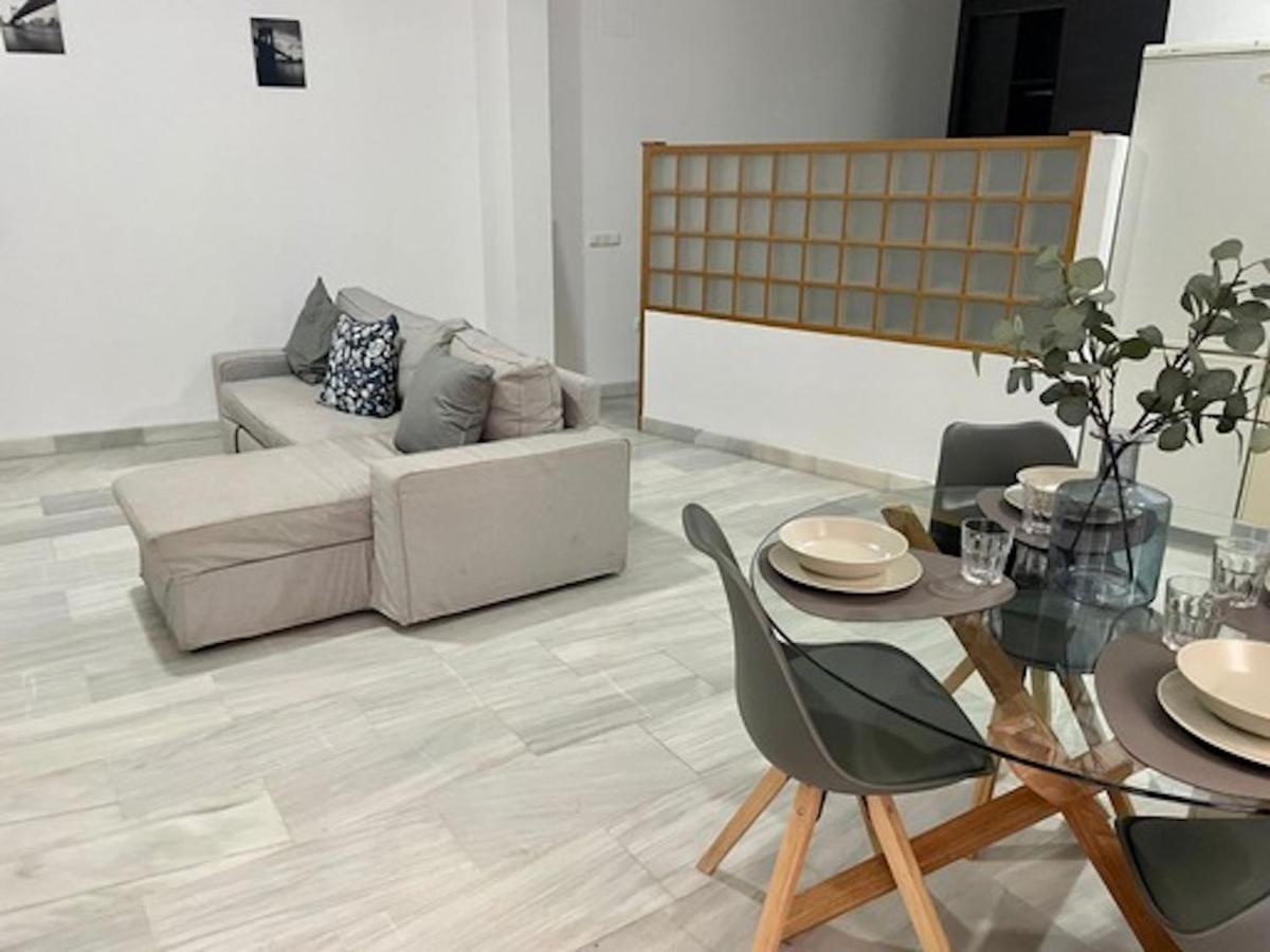 Holidays2Malaga Jinetes Junto Casco Historico & Parking Leilighet Eksteriør bilde